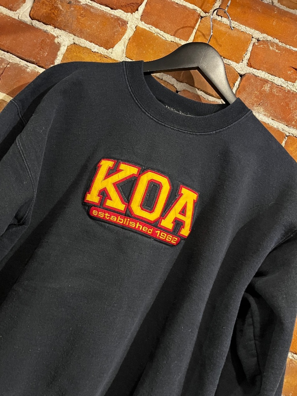 Vintage 90s KOA Spell Out Crew Neck